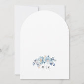 Dusty Blue Waterverf Floral Winter Arch Wedding Kaart (Achterkant)