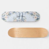 Dusty Blue Waterverf Ivory Flowers Leaves Rustic Persoonlijk Skateboard (Horizontaal)
