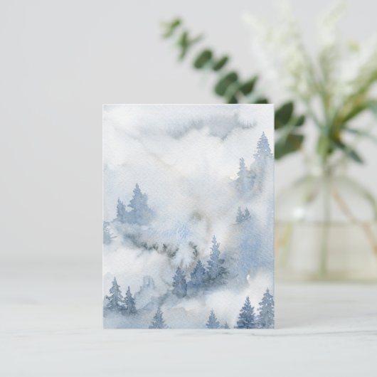 Dusty Blue Waterverf Misty Forest Briefkaart (Staand voorkant)