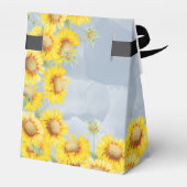 Dusty Blue Waterverf Sunflower Monogram Weddenscha Bedankdoosjes (Achterkant)