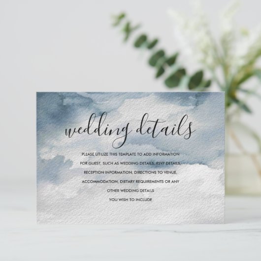 Dusty Blue Waterverf Wedding Details Kaart (Staand voorkant)