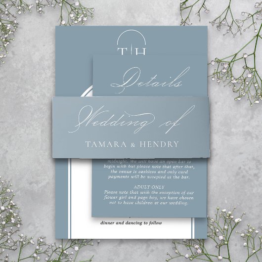 Dusty Blue Wedding Elegante kalligrafie Uitnodigingen Wikkel