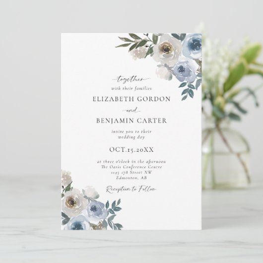 Dusty Blue Wedding Floral Elegant Script Rustic Kaart (Staand voorkant)