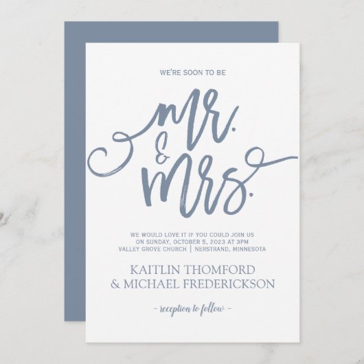 Dusty Blue Wedding Invitations | Penseelscript Kaart (Voorkant / Achterkant)