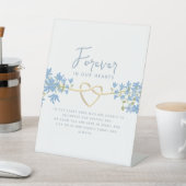 Dusty Blue Wedding Memorial Reclamebord Met Voetstuk (Insitu)