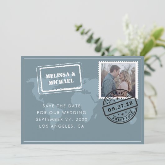 Dusty Blue Wereldkaart Destination Wedding Photo Save The Date (Staand voorkant)
