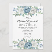 Dusty Blue & White Bloemen Bruids Brunch Uitnodigi Kaart (Voorkant)