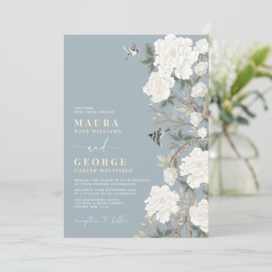 Dusty Blue White Chinoiserie Flower Garden Wedding Kaart (Staand voorkant)