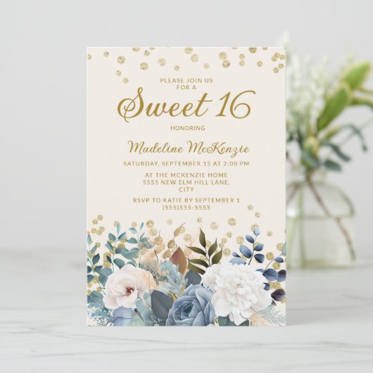 Dusty Blue White Floral Gold Glitter Sweet 16 Kaart (Staand voorkant)