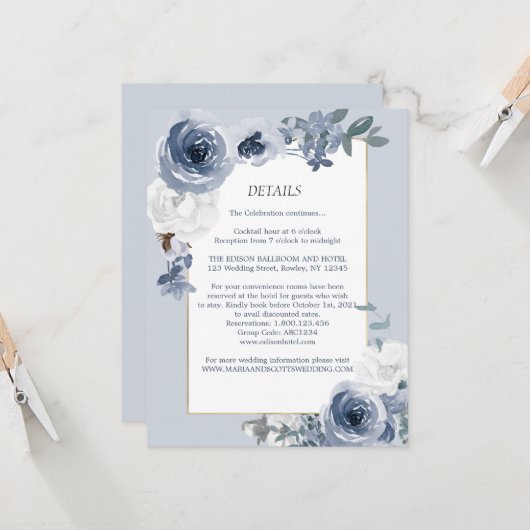 Dusty Blue White Floral Gold Wedding Details Kaart (Voorkant / Achterkant in situ)