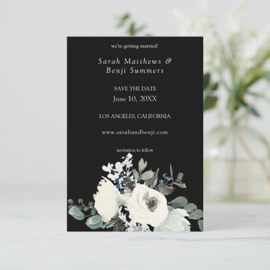 Dusty Blue & White Floral V3- Zwart Save The Date (Staand voorkant)