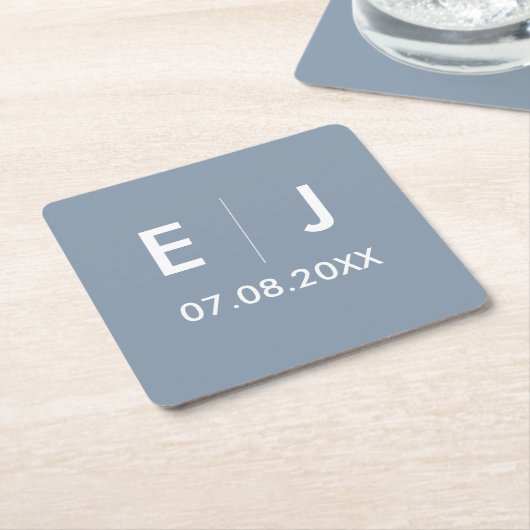 Dusty Blue & White Monogram Weddenschap Kartonnen Onderzetters (Schuin)