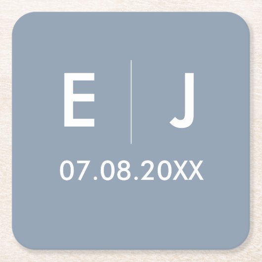 Dusty Blue & White Monogram Weddenschap Kartonnen Onderzetters (Voorkant)