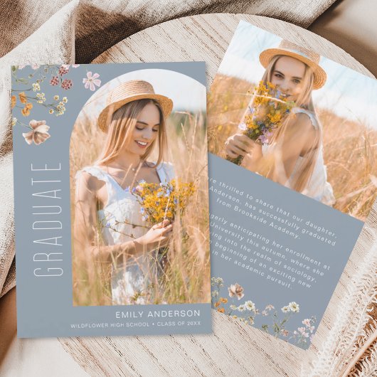 Dusty Blue Wildflower Afstuderen aankondiging