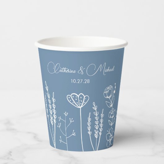Dusty Blue Wildflower Bohemian Wedding Papieren Bekers (Voorkant)
