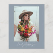 Dusty Blue Wildflower Bridal Shower Uitnodiging Flyer (Achterkant)