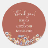 Dusty Blue Wildflower Terracotta bruiloft Dank u Ronde Sticker (Voorkant)