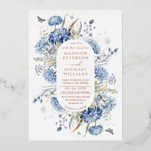 Dusty Blue Wildflower Wedding Roos Gold Folie Uitnodiging (Voorkant)