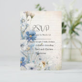Dusty Blue Wildflower Wedding RSVP Kaartje (Staand voorkant)
