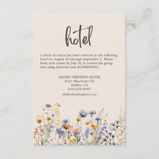 Dusty Blue Wildflowers Elegant Beige Wedding Hotel Informatiekaartje (Voorkant)