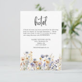 Dusty Blue Wildflowers Elegant Wedding Hotel Informatiekaartje (Staand voorkant)