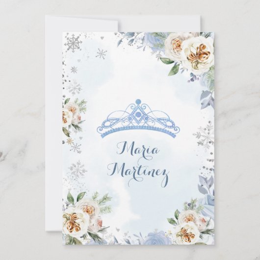 Dusty Blue Winter Season Floral Mis Quince Invite Kaart (Achterkant)