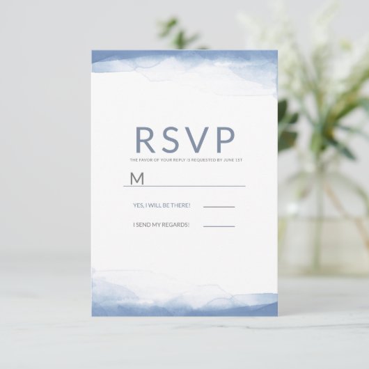 Dusty Cornflower Blue Waterverf Wedding RSVP Kaartje (Staand voorkant)