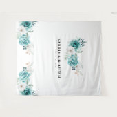 Dusty Emerald Groen Wit Bloemen Bruiloft Wandkleed (Voorkant (horizontaal))