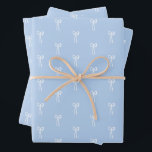 Dusty French Blue Christmas Classic Coquette Bow Inpakpapier Vel<br><div class="desc">Dit klassieke stoffige Franse blauw is een rustgevende achtergrond voor deze sierlijke witte coquette bogen. Dit patroon zou ideaal zijn voor een blauw kerstthema of een baby of vrijgezellenfeest aan de kust. Dit genderneutrale patroon zal onder de boom of op een cadeautafel schijnen. Een perfecte cadeauverpakking of gebruik dit patroon...</div>