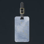 Dusty Gold ⎢ Monogram Bagagelabel<br><div class="desc">Waterverf achtergrond in stoffige schoppen en drie verschillende kleuren met gouden bespikte bekleding en een aangepast monogram onderaan in sans serif font. De achterkant houdt uw informatie in sans serif doopvont op een witte achtergrond.</div>