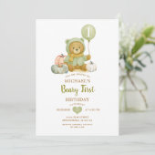 Dusty Green Sage Herfst Beary Eerste Verjaardag Kaart (Staand voorkant)