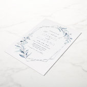 Dusty Greenery Silver Geometric Rustic Wedding Folie Uitnodiging (Gedraaid)