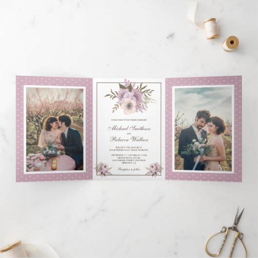 Dusty Mauve roze bloemige bruiloft foto Drieluik Uitnodiging (Binnen)