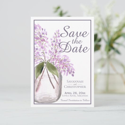 Dusty Paarse Waterverf Jar of Lilacs Wedding Save The Date (Staand voorkant)