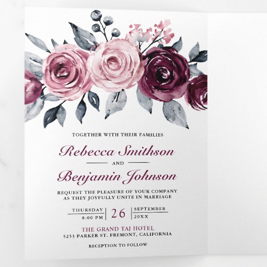 Dusty Pink Paarse Floral QR Code Weddenschap Drieluik Uitnodiging (Binnenzijde eerst)