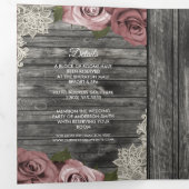 Dusty Pink Roses & Lace Rustic Gray Wood Weddensch Drieluik Uitnodiging (Binnenzijde eerst)