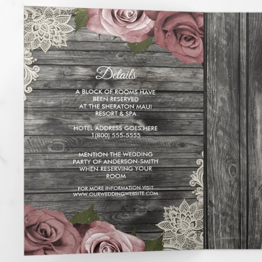 Dusty Pink Roses & Lace Rustic Gray Wood Weddensch Drieluik Uitnodiging (Binnenzijde eerst)