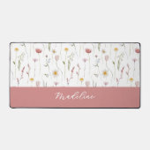 Dusty Pink Watercolor Wildflower Monogram Name Bureaumat (Voorkant)