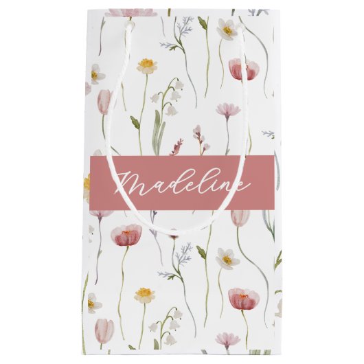 Dusty Pink Wildflower Watercolor Monogram Klein Cadeauzakje (Voorkant)