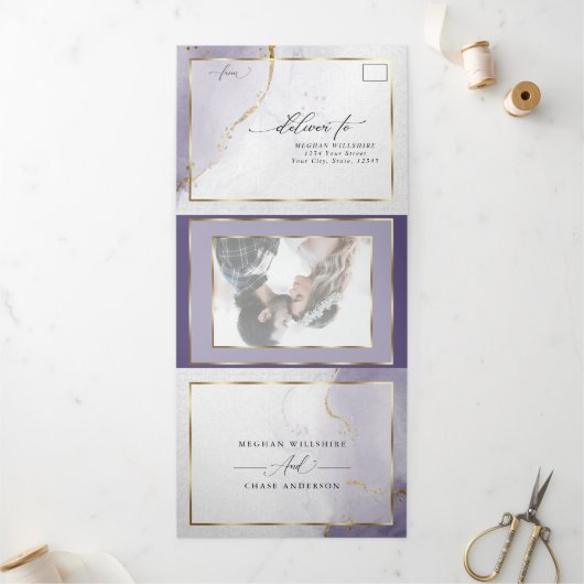 Dusty Plum Paars Tri-Fold Invitation Drieluik Uitnodiging (Buitenkant)