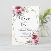 Dusty Roos Burgundy Floral Wedding Save the Date Kaart (Staand voorkant)