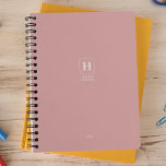 Dusty Roos Classic Monogram Persoonlijk Wekelijks Planner<br><div class="desc">Eenvoudige persoonlijke briefpapier jaarlijkse planner met een klassiek monogram in een vierkante rand. Jaarplanner (12 maanden) met open maandelijkse overzichten en wekelijkse planningsbladen. Contacteer ons voor hulp bij personalisatie.</div>