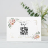 Dusty Roos Floral QR Code Voeg je URL Weddenschap  RSVP Kaartje (Staand voorkant)