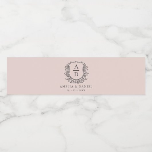 Dusty roze monogram bruiloft bloemenkam waterfles etiket (Enkel label)