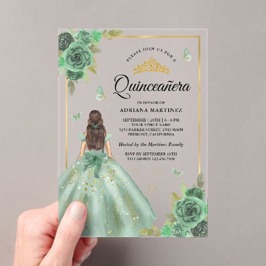 Dusty Sage Green Floral Butterfly Quinceanera Acryl Uitnodigingen (Insitu (Draagbaar))