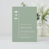Dusty Sage Modern Minimalist Bold Initialen Wedden Kaart (Staand voorkant)