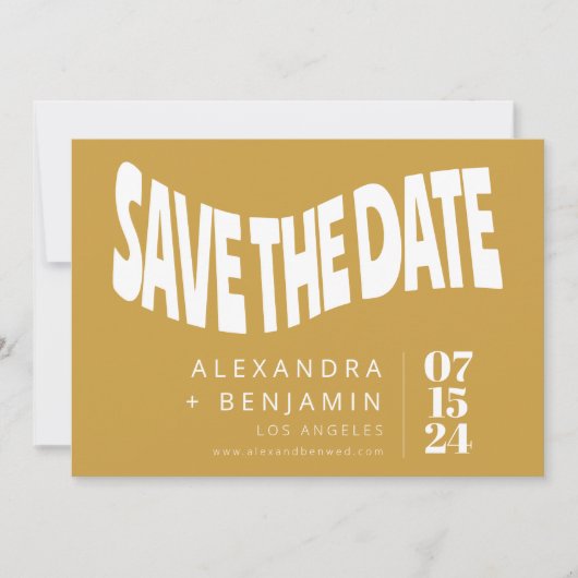 Dusty Yellow Fun Retro Typografie Groovy Wedding Save The Date (Voorkant)