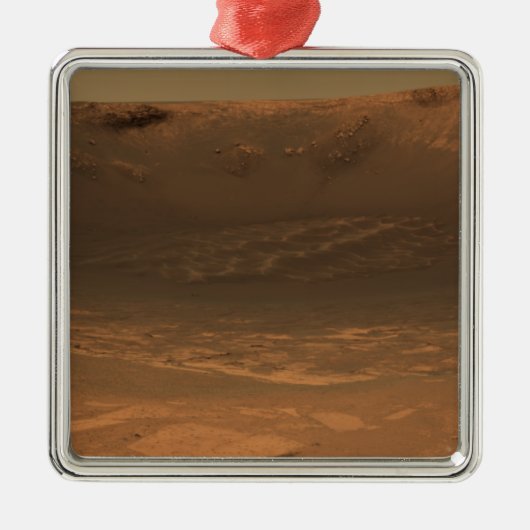 Duurzaamheid van de botsingskrater op het oppervla metalen ornament (Voorkant)