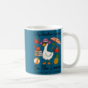 Dwaas lerareneend op de loop school is uit voor koffiemok