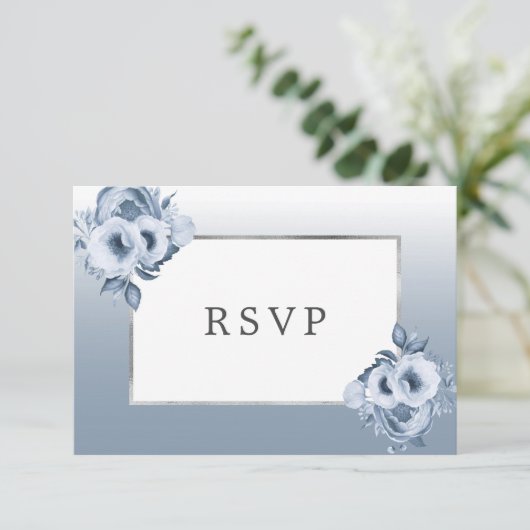 Dwangblauwe bloemkolen, kic Silver RSVP (Staand voorkant)